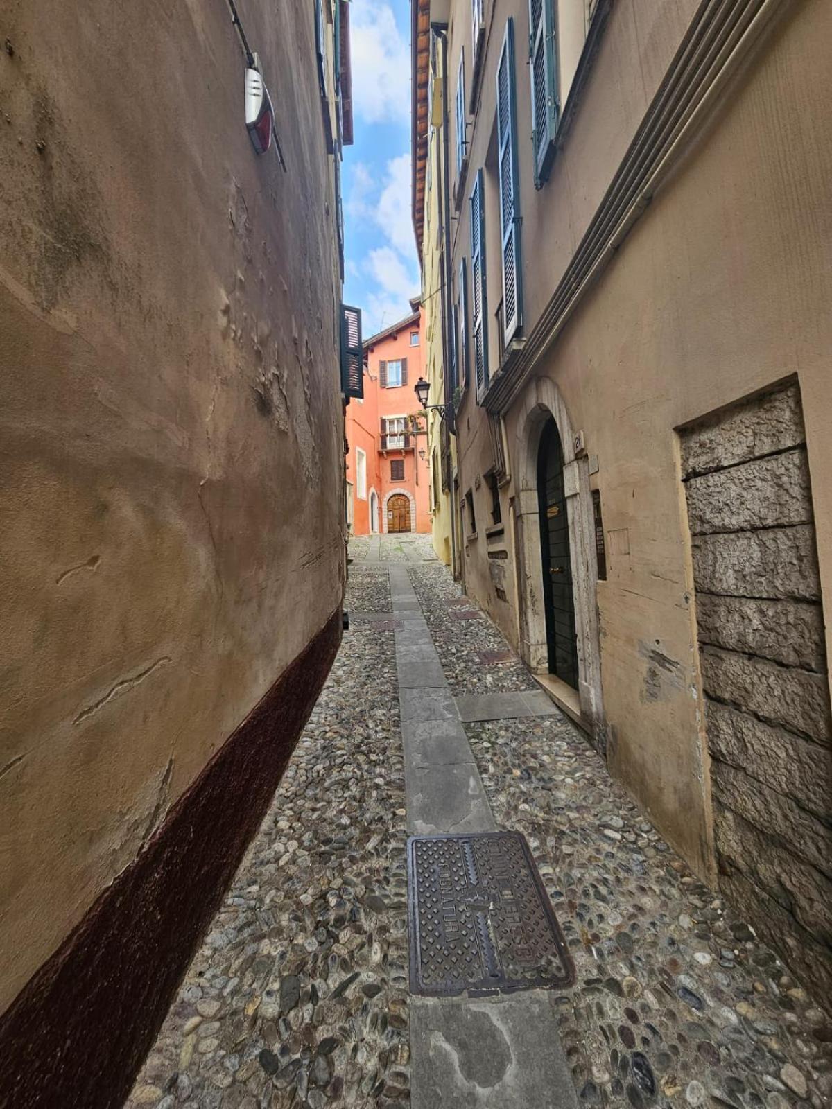 Il Cortiletto- Le Piazze Apartment เบรเชีย ภายนอก รูปภาพ